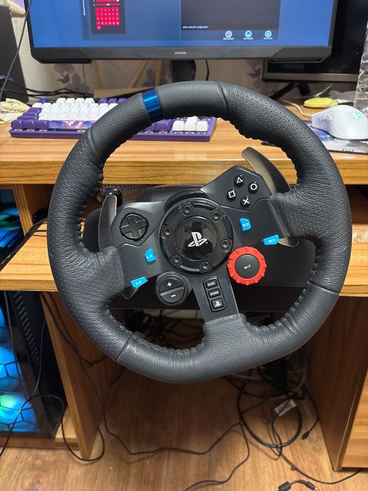 Продавам Logitech g29 в перфектно състояние