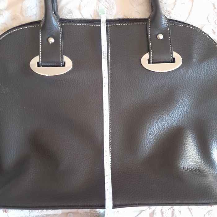 Елегантна чанта L.Credi