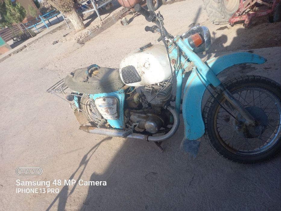 Мотацекл иж-3 сотилади соз холатда