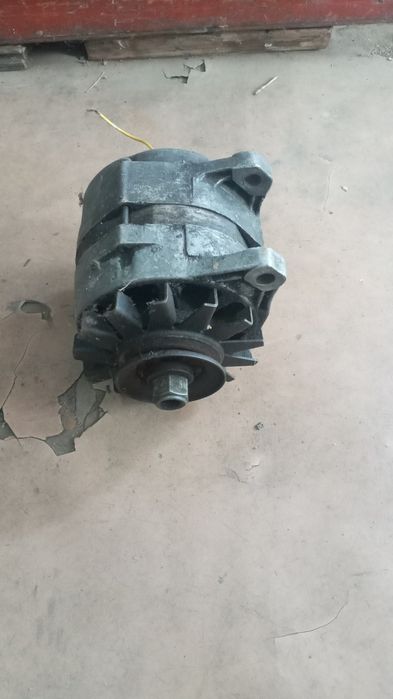 Продам компресор от БМВ Аi 60