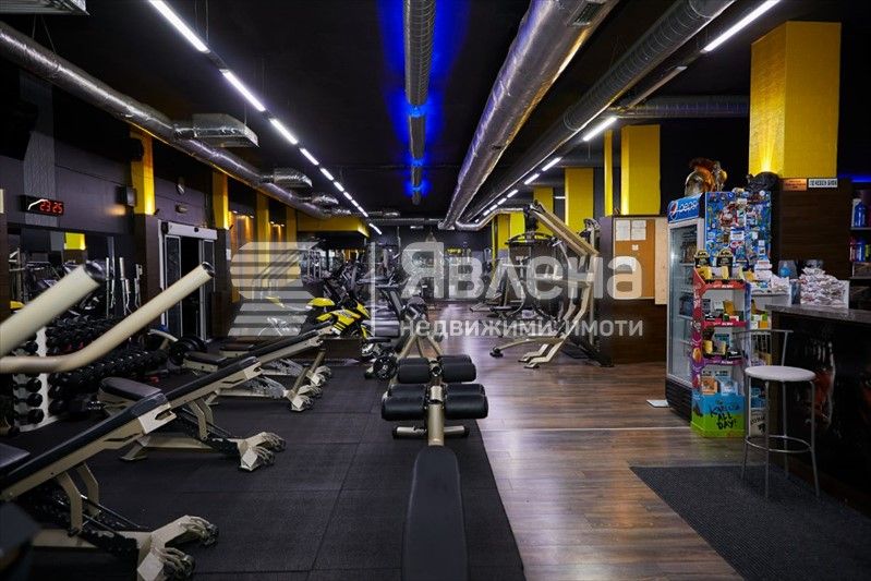 Продава се Магазин в София, Света Троица - 814 кв.м за 799 €/кв.м - Снимка #2