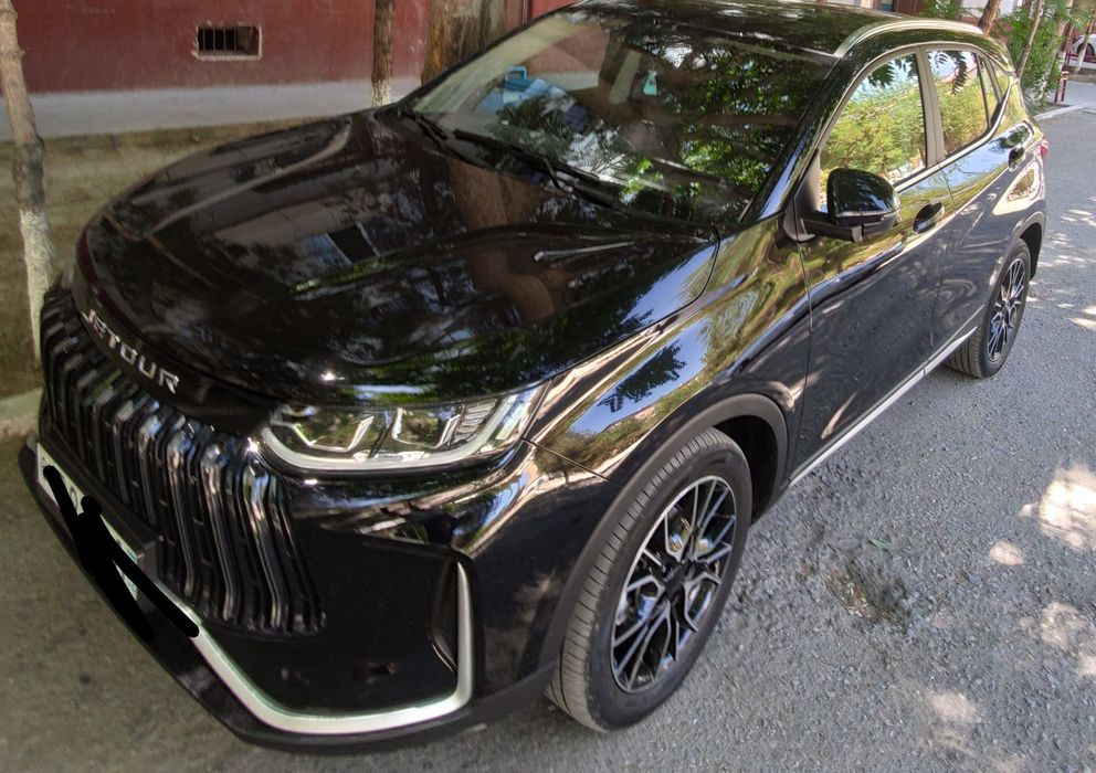 jetour X50  сотилади