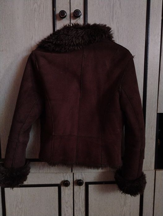 Дамско късо кожухче МNG