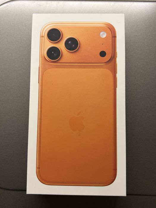 Iphone 17 pro max ЧИСТО НОВ!