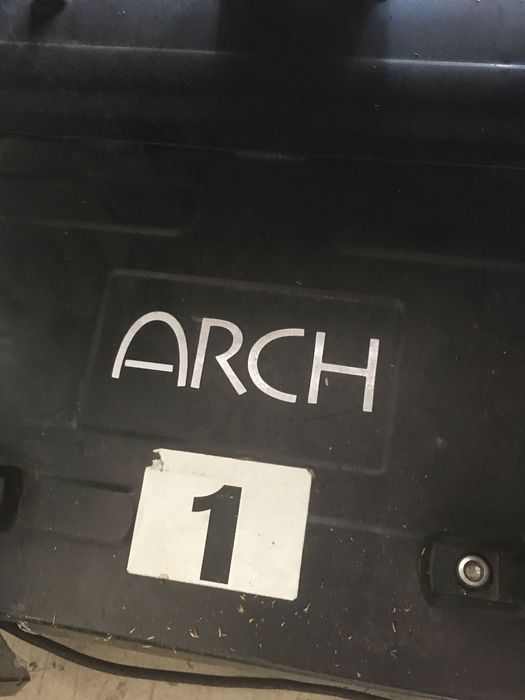 Sky Tracer ARCH 4K - Proiector Rază Pe Cer