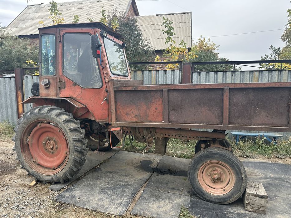 Продам трактор Т 16