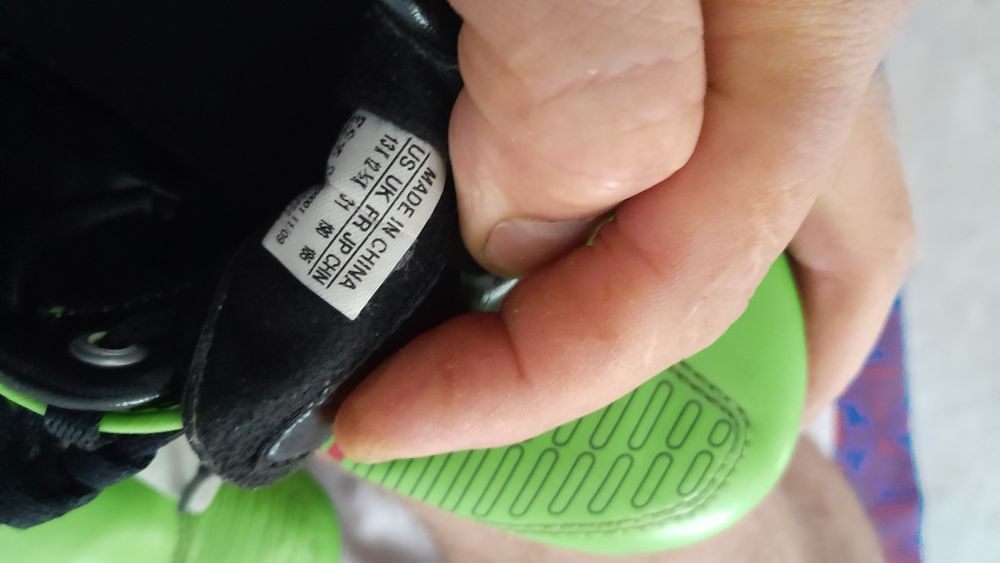 Adidasi copii fotbal