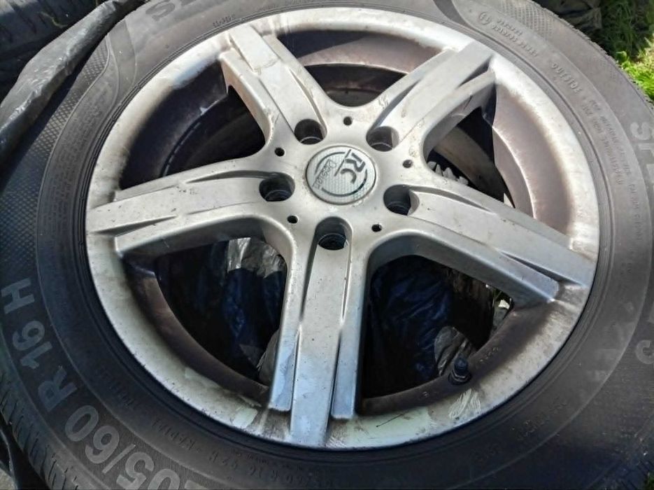 Алуминиеви Джанти с Летни Гуми за Mazda 205 / 60 / 16 с DOT 4619