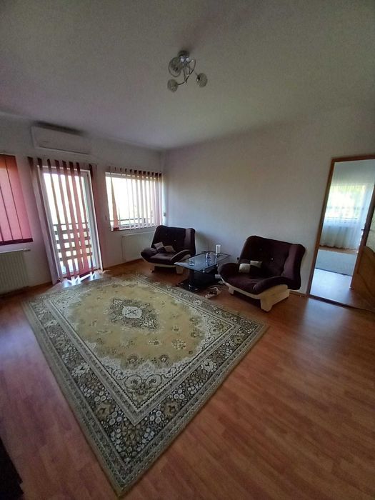 Vând casă la preț de apartament