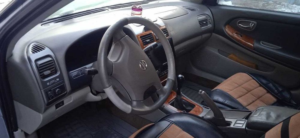 Nissan maxima A33