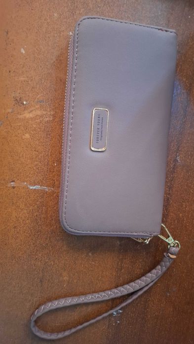 Кашелек грязно розовый и беживый