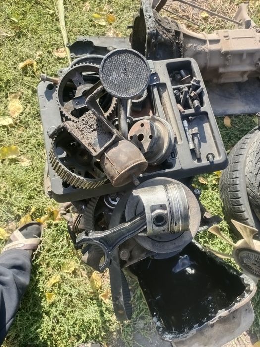 Продам запчасти Двигателя RF