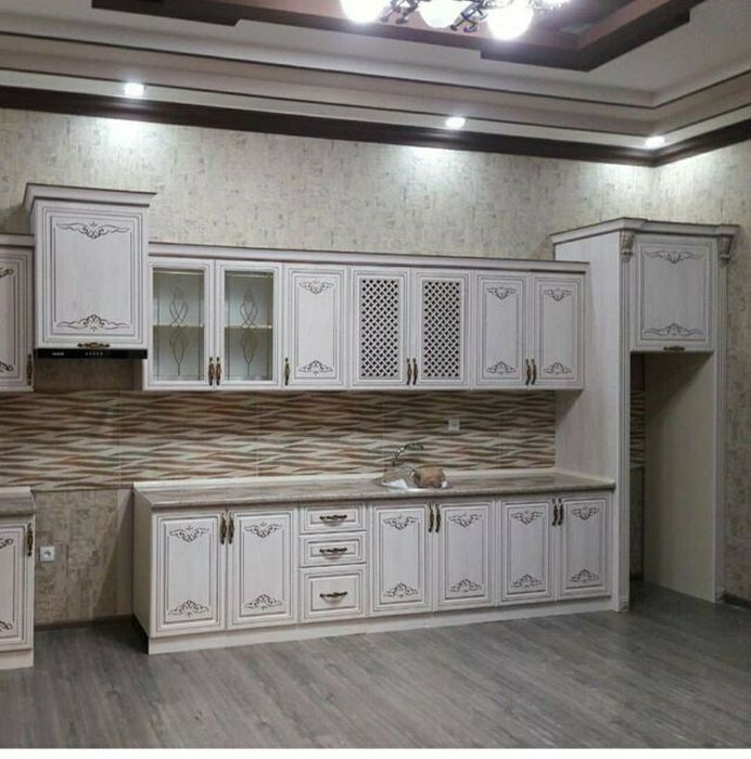 Кухонная мебель классическая