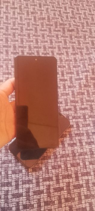 Продам айфон 12 про и Оппо Рено 11ф