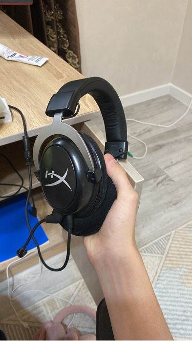 Игровые наушники