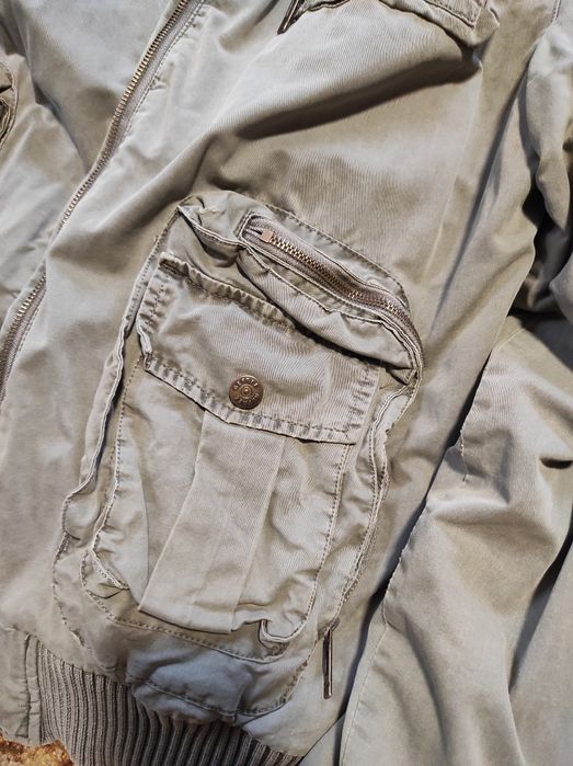 Мъжко зимно яке 2Xl. Подходящо за лов риболов туризъм всекидневна упот