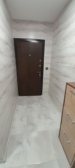 Дава се под наем Двустаен апартамент в Плевен, Идеален център - 70 кв.м за 408 € - Снимка #5