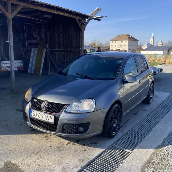 vand  golf 5 pachet gti
