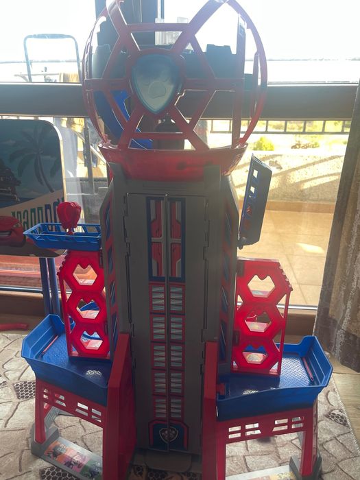 Кула пес патрул Paw patrol Кулата за наблюдение на града