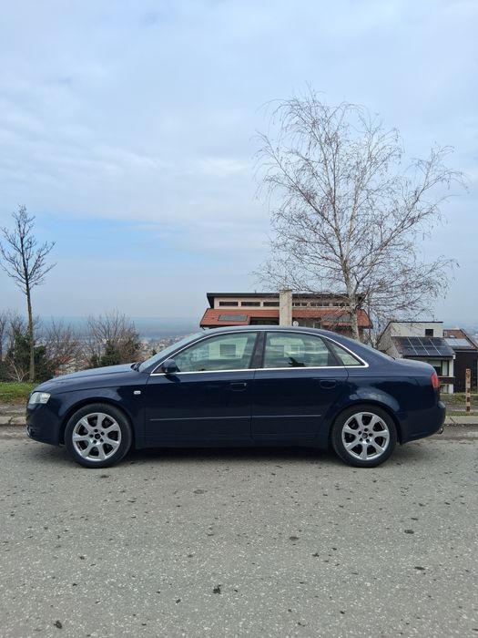 Продавам Ауди А4 Б7