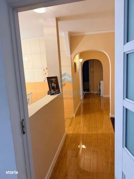 Inchiriere Apartament 3 camere in Dristor Renovat