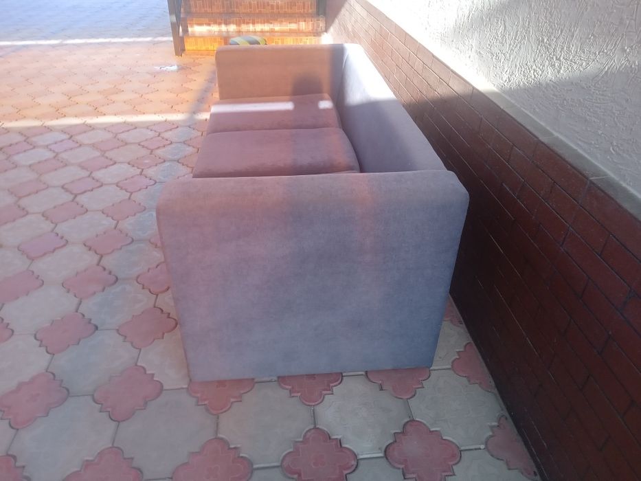 Диван в хорошем состоянии