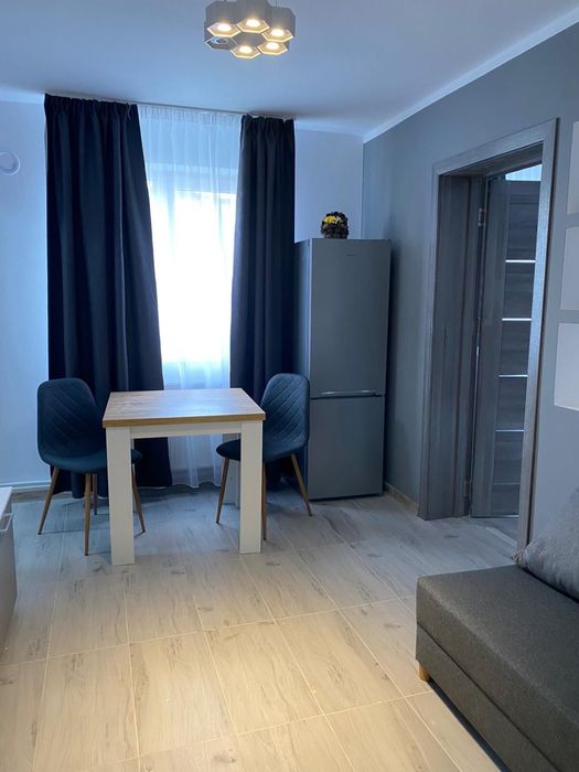 Inchiriez apartament 2 camere