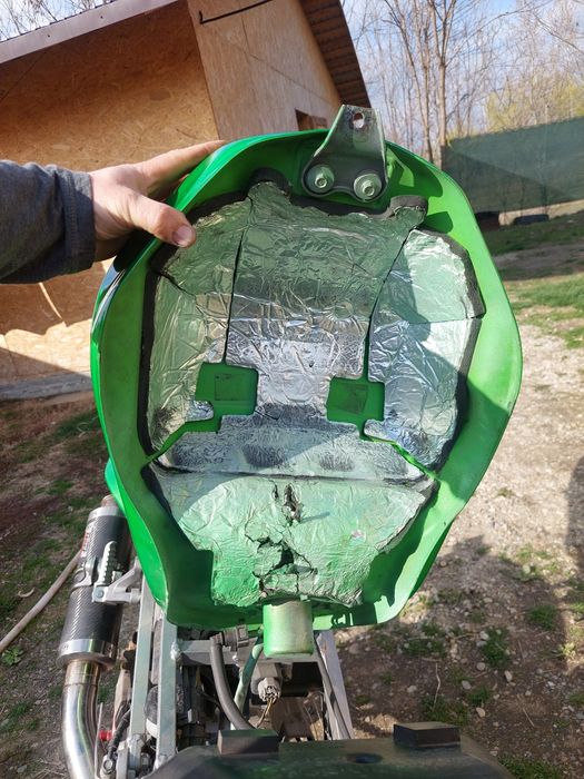 Vand Rezervor Kawasaki Ninja ZX6-R 2004 Cascioarele • OLX.ro