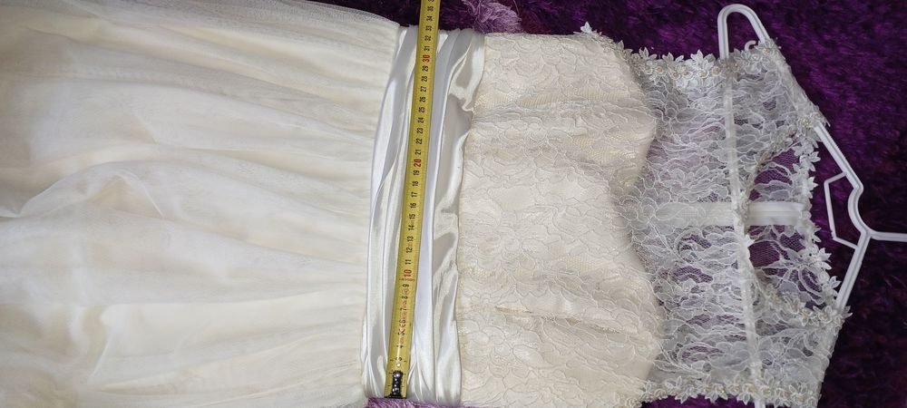 Rochie alba 40-42