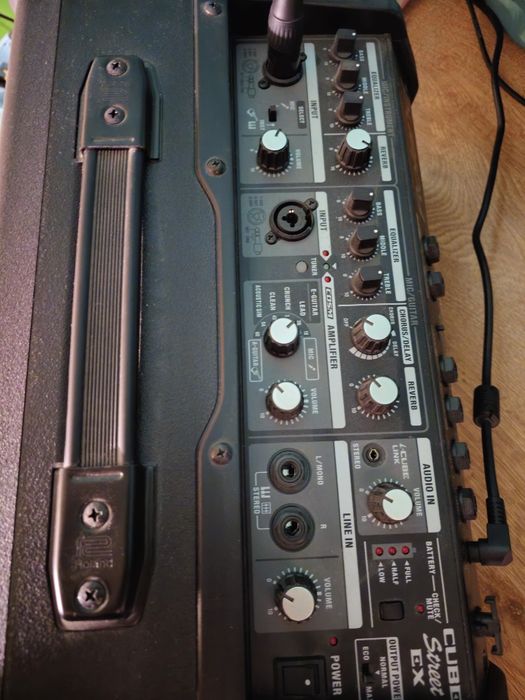 Roland Cube Street Ex