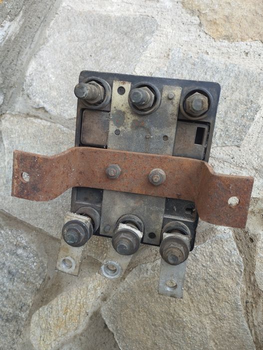 Ел превключвател Автомат А2