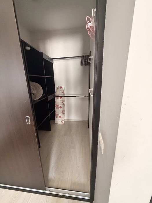 Inchiriez apartament in Navodari