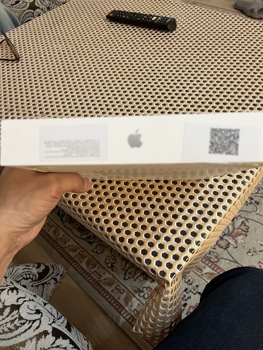 Продается iPad A16,