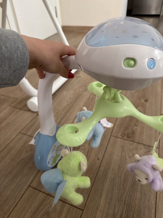 Въртележка за легло