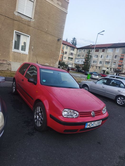 Vand golf 4 1.4 benzina 1999