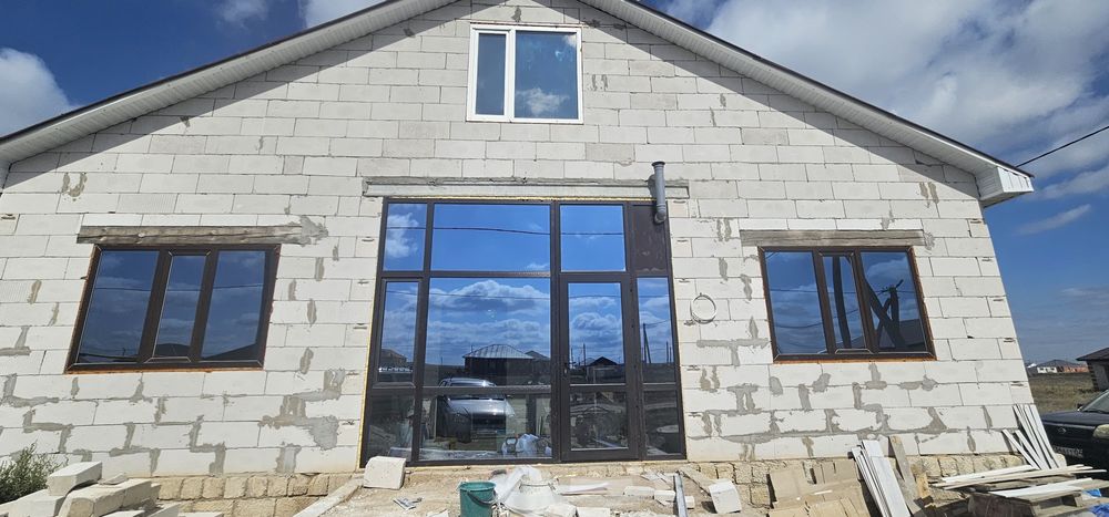 Пластиковые окна двери балконы