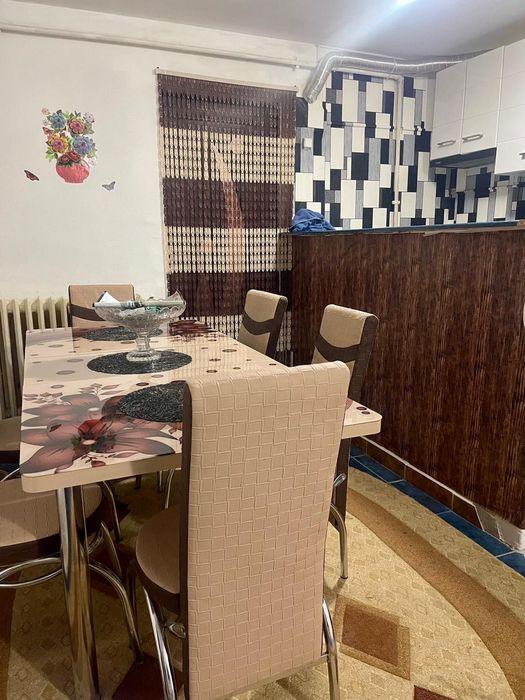 Apartament de închiriat