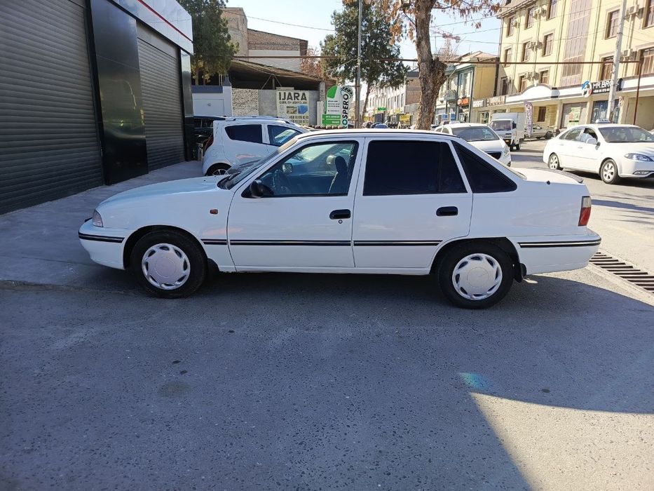 2003-год Нексия 1 донс