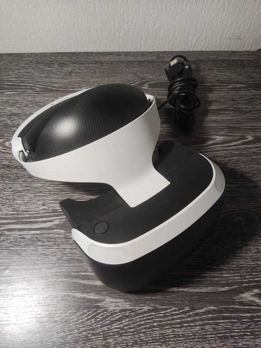 PS VR-1 (+ 5 игр и PS-Move в подарок)