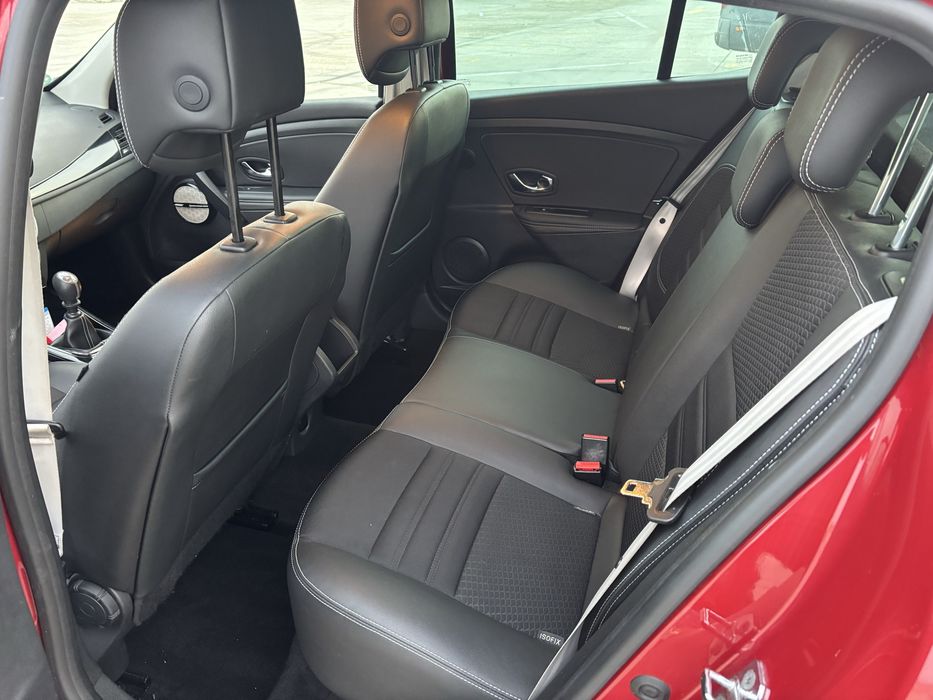 Renault Megane 1.6 dci-Bose-2014-Keyless-GARANTIE  12 luni!