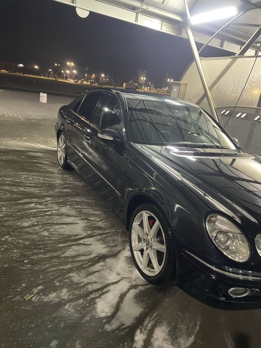 MERCEDES-BENZ E-Class 2005 — imagine 4