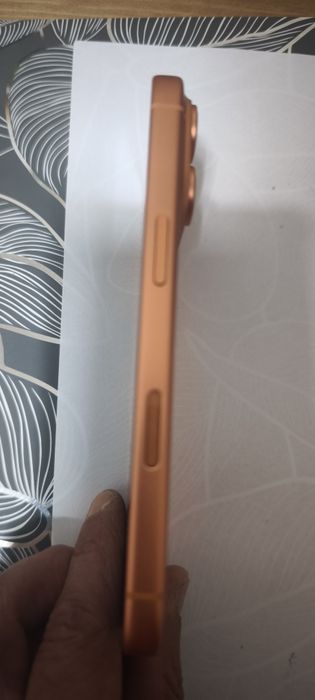 iPhone 17 pro in garanție