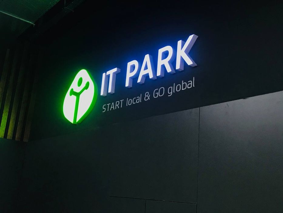 Наружная реклама Шырокоформатный печать.Баннер,оракал,объёмные буквы.