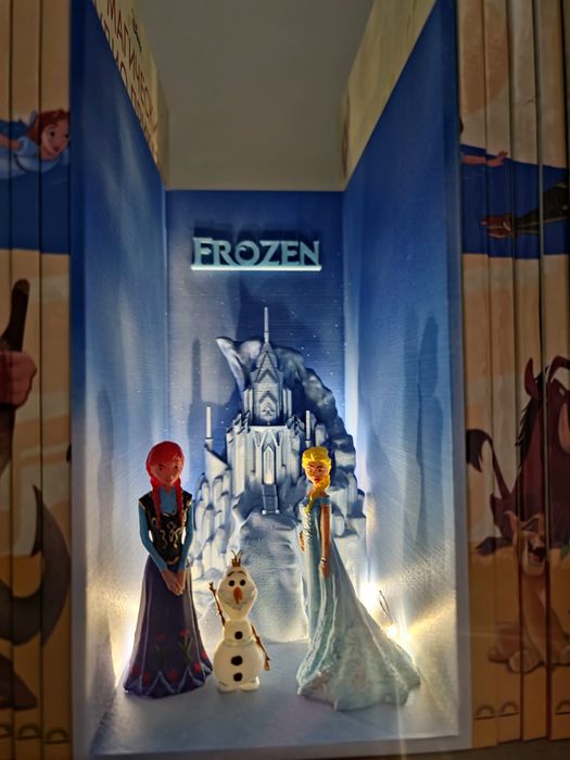 Book Nook разделител за книги Замръзналото кралство