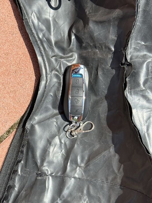 Hoverboard Galaxy – cu telecomandă, husă și încărcător