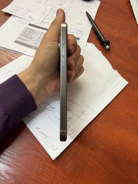 iPhone 15 pro max LLA