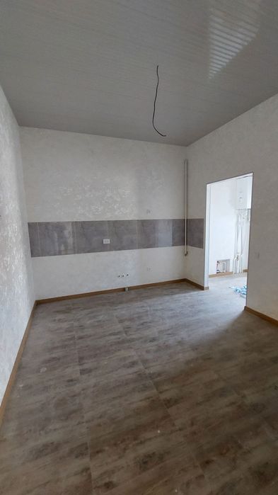 1 ком. квартиры, 32 м². Дом кирпичный. Старые Сергели (Eski Sergeli)