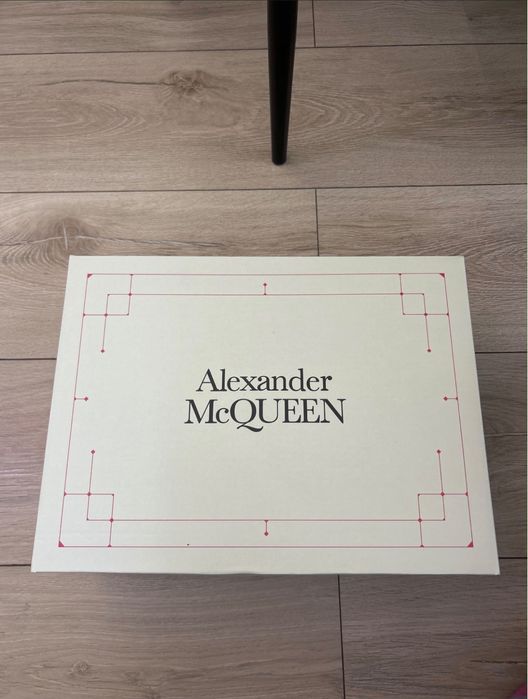 Adidasi Alexander McQueen