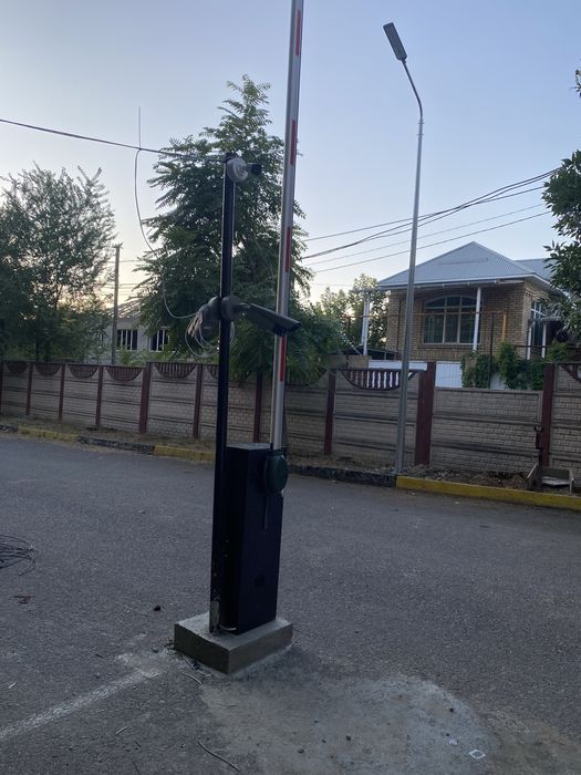 Установка шлагбаум