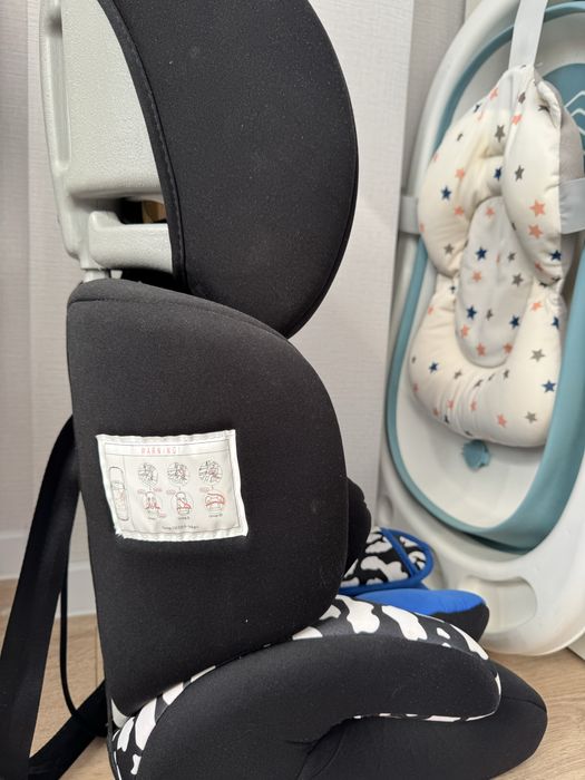 Автокресло + подарок ванночка